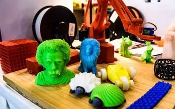 同為工業(yè)級3D打印機，SLA和FDM的差別在哪兒？