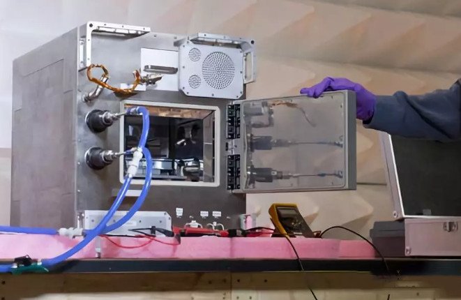 3D打印走進(jìn)太空，揭開了人類“太空制造”“自給自足”的序幕(圖1)